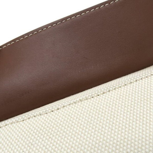 Burberry Medium Freya Tote - Picture 6 of 9